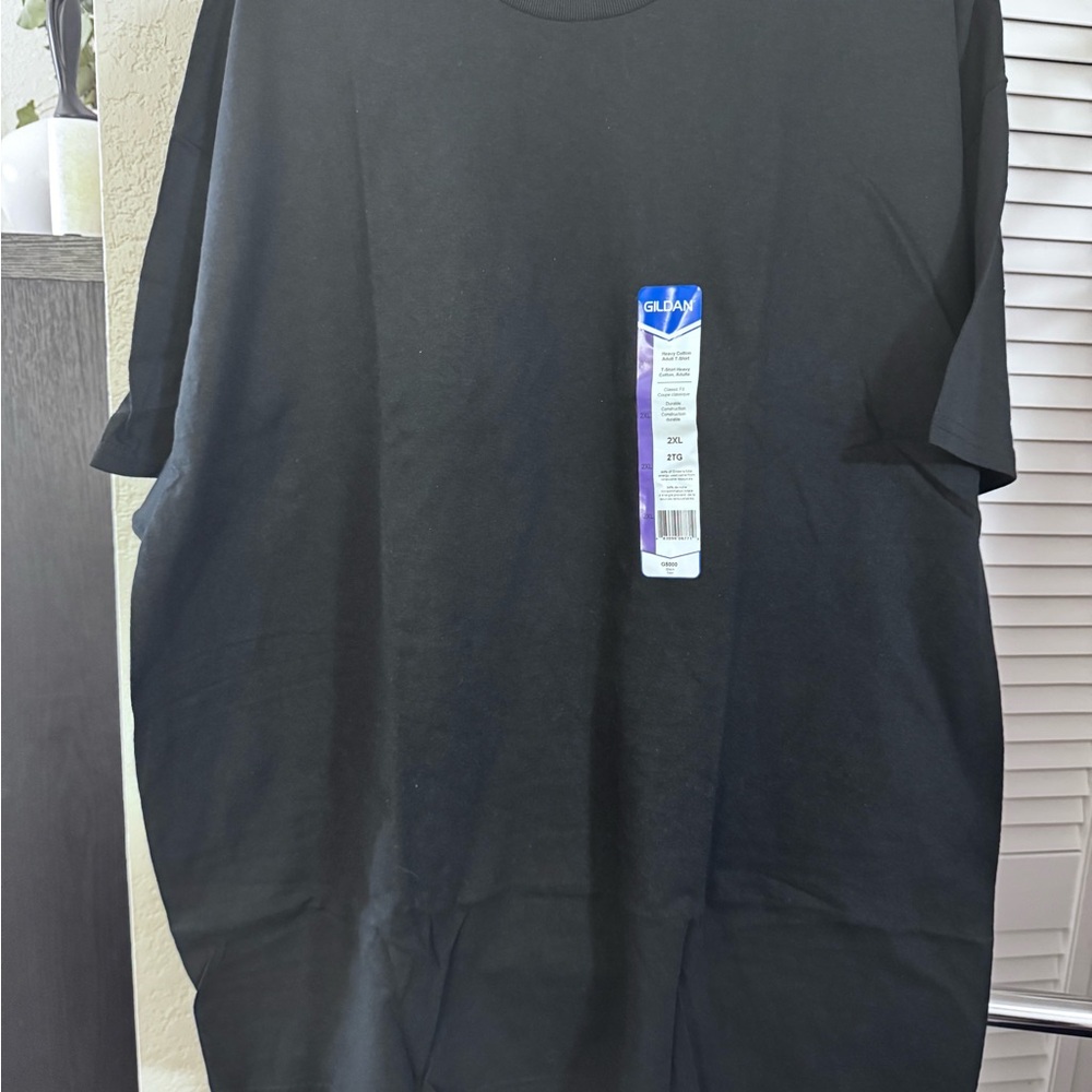 Gildan Black Short Sleeve Men's Tee